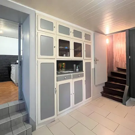 Amazing In With Kitchen *