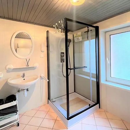 Holiday home Amazing In With Kitchen Walscheid